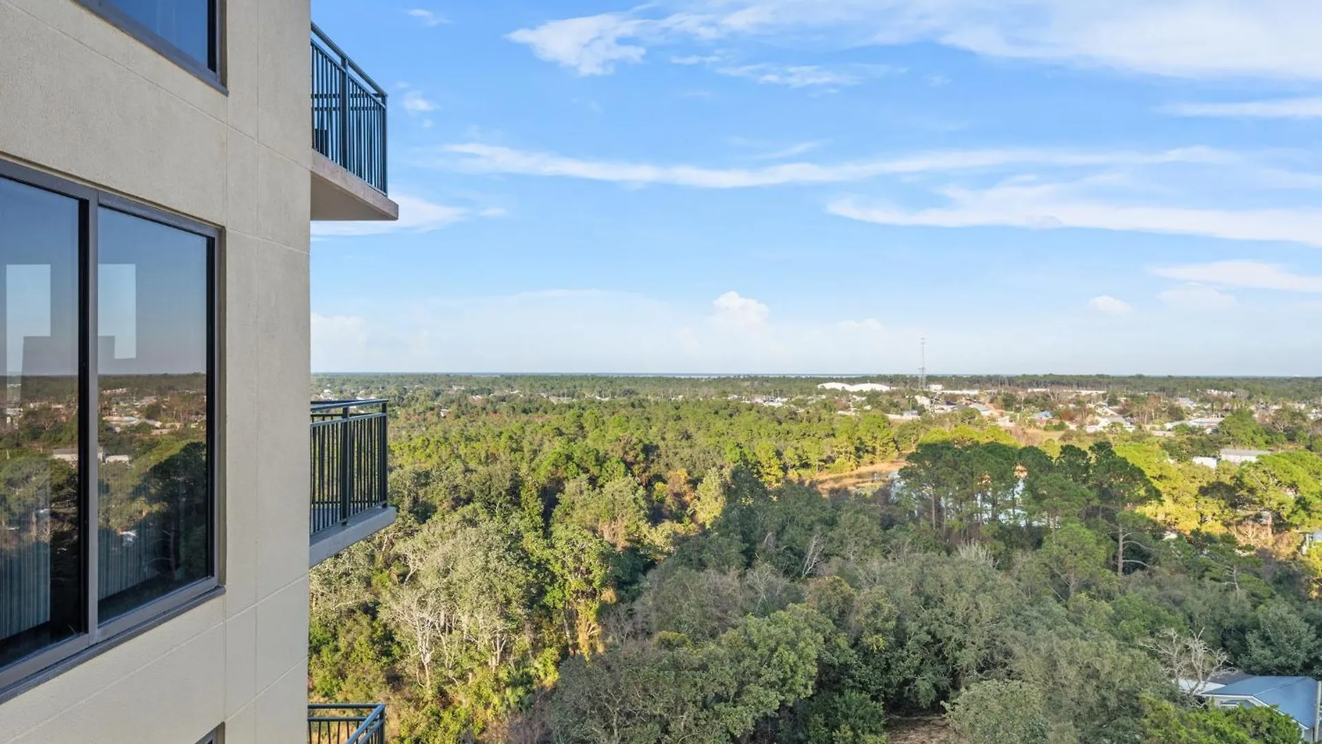 公寓 Origin 1023 - Studio King - Peaceful Nature View Unit By Beach Haven Vacation Rentals 巴拿马城